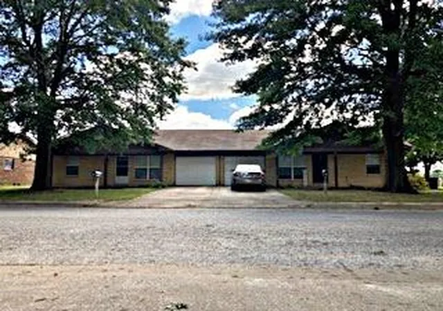 1st image of 2207 Pin Oak Dr, Springdale, AR 72762 | MLS# 1357995