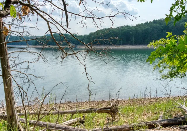 Photo 3 of Land for sale at Edgewater Dr, Eureka Springs, AR 72631 | MLS# 1357994 | Listing updated on 2026-08-07