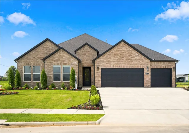 1st image of 501 Renley St, Tontitown, AR 72762 | MLS# 1358017