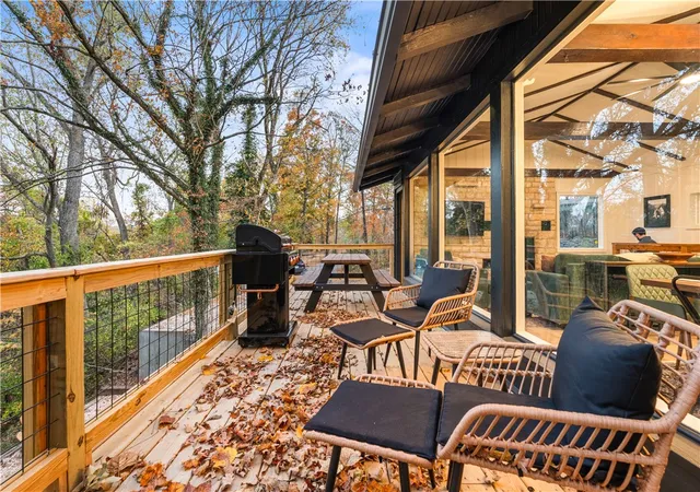 Photo 2 of Single family home for sale at 701 E Electric St, Rogers, AR 72756 | MLS# 1357959 | Listing updated on 2026-08-07