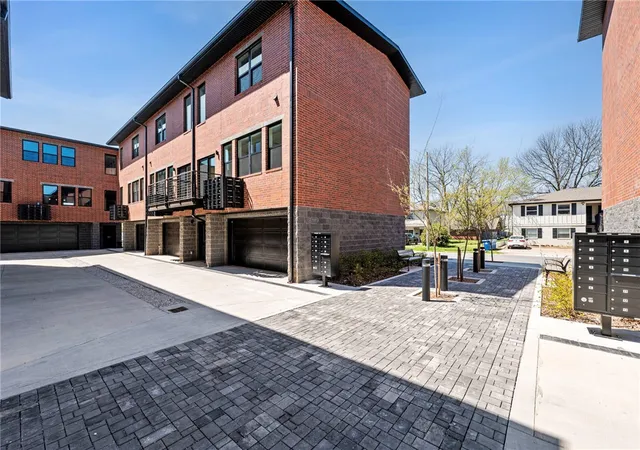 Photo 4 of Condo for sale at 619 SW C St, Bentonville, AR 72712 | MLS# 1358062 | Listing updated on 2026-08-07