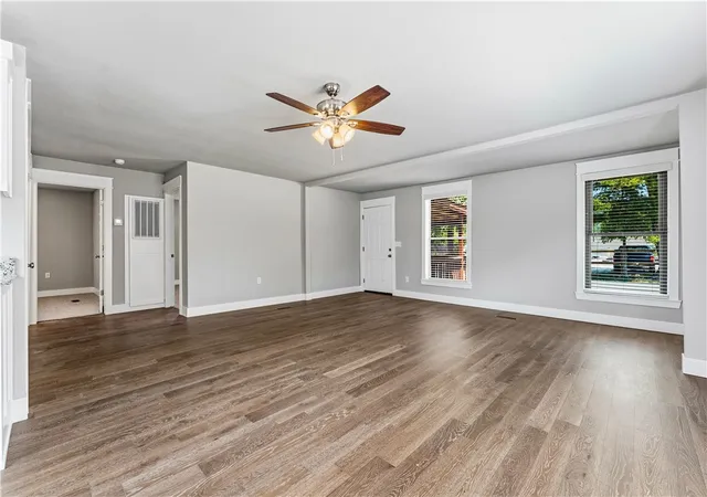 Photo 5 of Sale Pending at 139 Center St, Rogers, AR 72756 | MLS# 1358049 | Listing updated on 2026-08-17