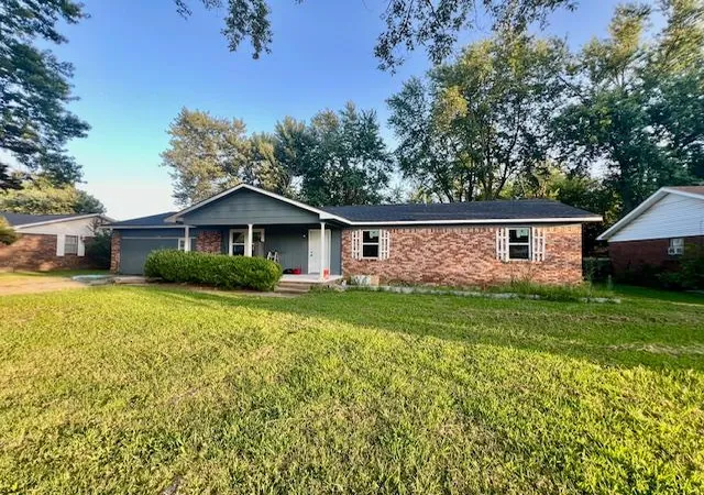 2nd image of 603 Cherry St, Green Forest, AR 72638 | MLS# 1358110