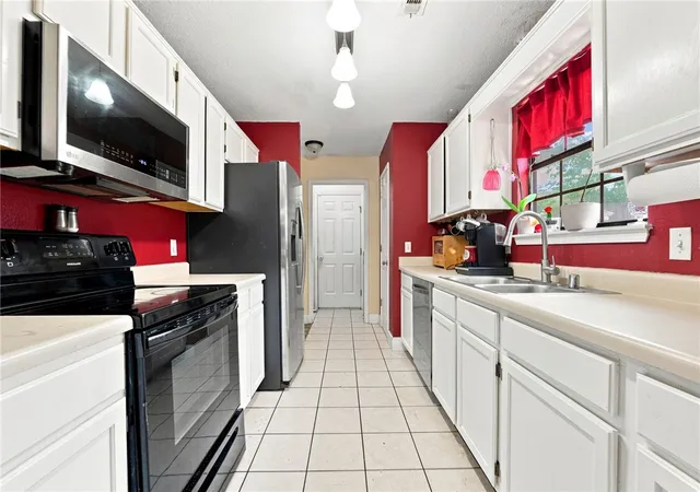 Photo 2 of Single family home for sale at 5664 W Legacy St, Fayetteville, AR 72704 | MLS# 1357620 | Listing updated on 2026-08-19