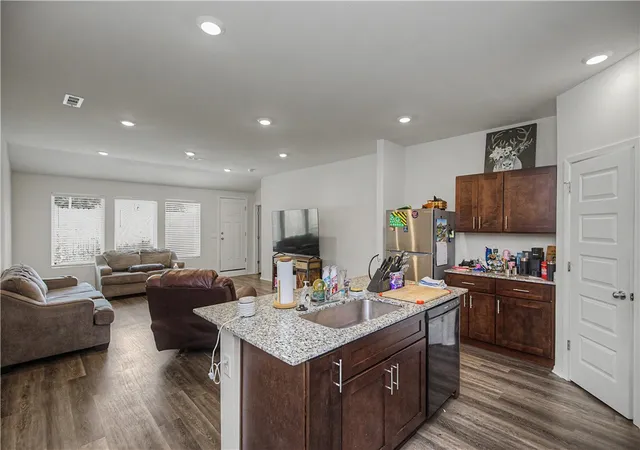 2nd image of 204 & 206 Nw 67th Ave, Bentonville, AR 72713 | MLS# 1358076