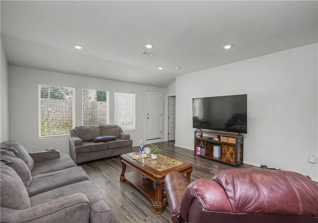 Photo 4 of House for sale at 204 NW & 206 67th Ave, Bentonville, AR 72713 | MLS# 1358076 | Listing updated on 2026-08-20