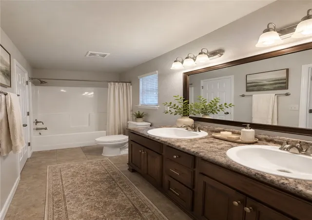 Photo 3 of Single family home for sale at 2520 Iron Ave, Farmington, AR 72730 | MLS# 1358183 | Listing updated on 2026-08-10
