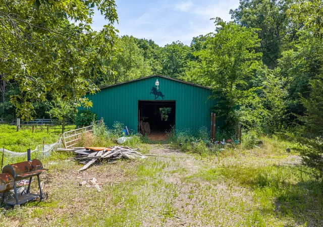 31st image of 2101 Painted Acres Ln, Huntington, AR 72940 | MLS# 1358203