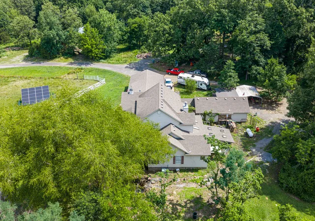 Photo 3 of Single family home for sale at 2101 Painted Acres Ln, Huntington, AR 72940 | MLS# 1358203 | Listing updated on 2026-08-08