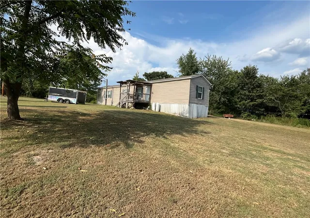 2nd image of 648 Hurley Rd, Dover, AR 72837 | MLS# 1358233