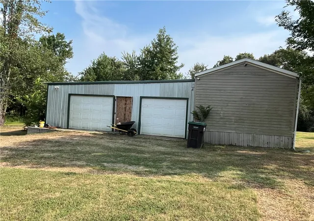 Photo 3 of Manufactured home for sale at 648 Hurley Rd, Dover, AR 72837 | MLS# 1358233 | Listing updated on 2026-08-25