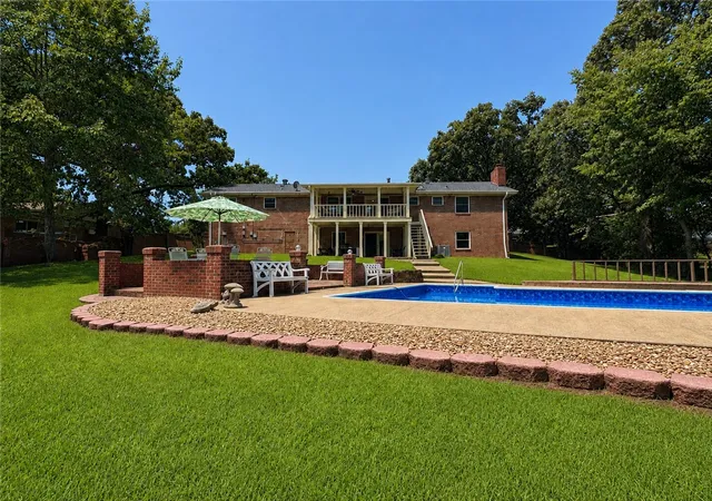 Photo 1 of Sale Pending at 237 Beaumont Ave, Russellville, AR 72801 | MLS# 1358246 | Listing updated on 2026-09-19
