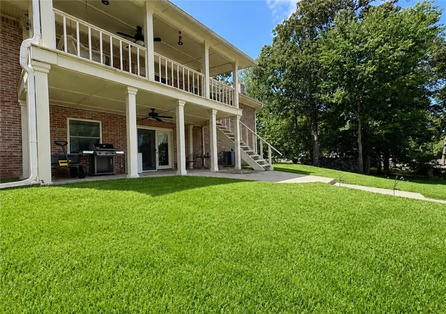 Photo 3 of Sale Pending at 237 Beaumont Ave, Russellville, AR 72801 | MLS# 1358246 | Listing updated on 2026-09-19