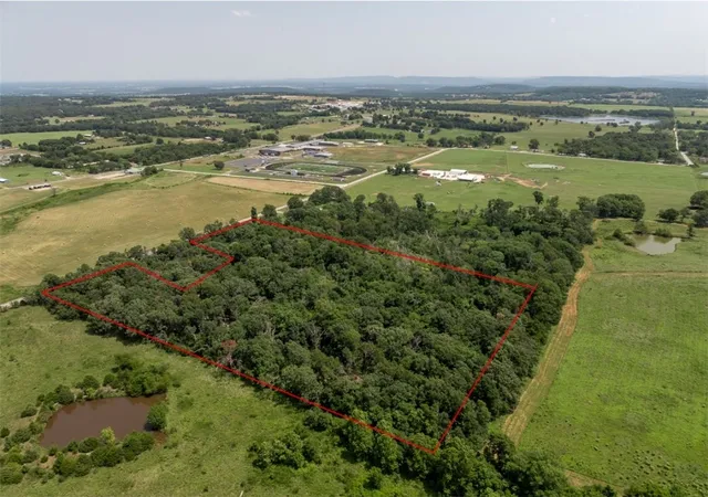 Photo 3 of Land for sale at 105 E Acres Adams St, Lincoln, AR 72744 | MLS# 1358126 | Listing updated on 2026-08-11