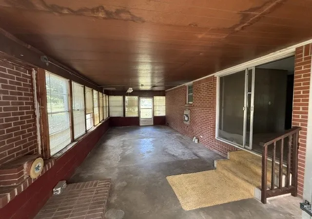 Photo 3 of Single family home for sale at 3306 E Church St, Paris, AR 72855 | MLS# 1358301 | Listing updated on 2026-08-10