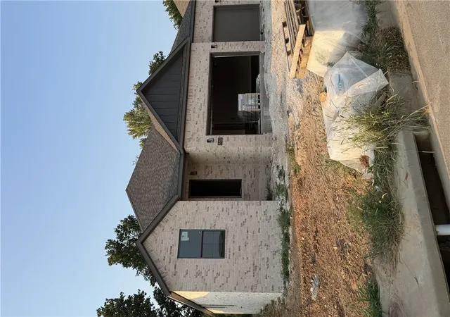 Photo 1 of Sale Pending at 882 E Buchanan St, Prairie Grove, AR 72753 | MLS# 1358323 | Listing updated on 2026-08-12