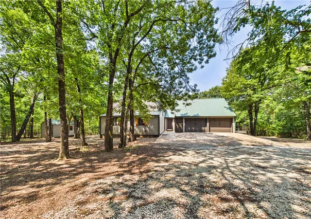 Photo 2 of Single family home for sale at 13653 W Mountain Rd, West Fork, AR 72774 | MLS# 1357975 | Listing updated on 2026-09-17