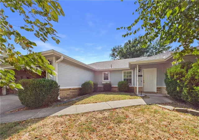 Photo 2 of Sale Pending at 1706 S 20th Street, Rogers, AR 72758 | MLS# 1358349 | Listing updated on 2026-08-21