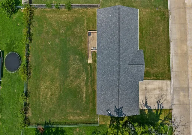Photo 3 of Sale Pending at 106 Matty Ln, Berryville, AR 72616 | MLS# 1358253 | Listing updated on 2026-08-13