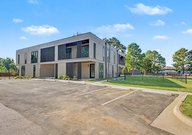 1st image of 845 N Rupple Rd, Fayetteville, AR 72704 | MLS# 1358428