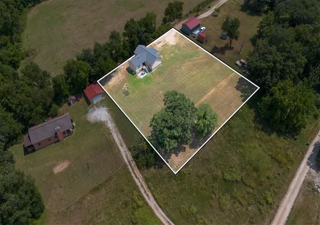 2nd image of 1988 W Liberty Ave, Tontitown, AR 72762 | MLS# 1356861