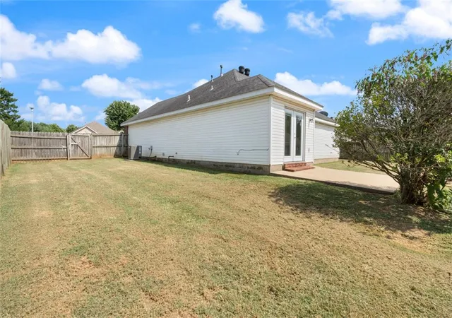 21st image of 606 Emerald St, Lowell, AR 72745 | MLS# 1358548