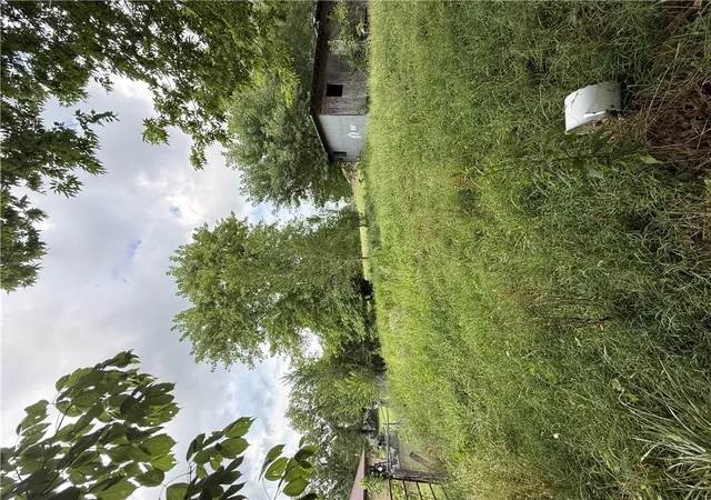 2nd image of 325 Crossbow Rd, Huntsville, AR 72740 | MLS# 1358181
