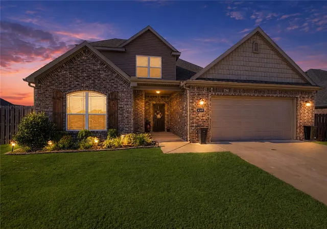 Photo 2 of Single family home for sale at 4309 W Havana Ave, Fayetteville, AR 72704 | MLS# 1358526 | Listing updated on 2026-09-16