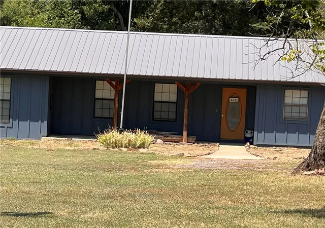Photo 2 of Single family home for sale at 4631 W Ash St, Pottsville, AR 72858 | MLS# 1357902 | Listing updated on 2026-08-24