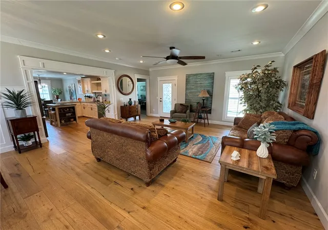 Photo 3 of Sale Pending at 105 Promenade Cir, Russellville, AR 72801 | MLS# 1358642 | Listing updated on 2026-08-21