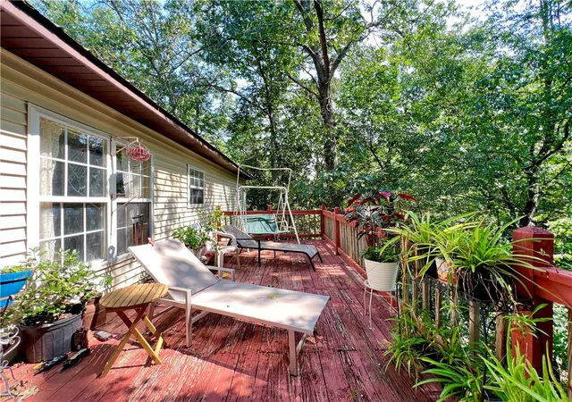 2nd image of 107 Jay Ln, Eureka Springs, AR 72632 | MLS# 1358715