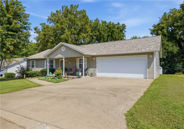 2nd image of 108 Paradise Cove Ln, Berryville, AR 72616 | MLS# 1358518