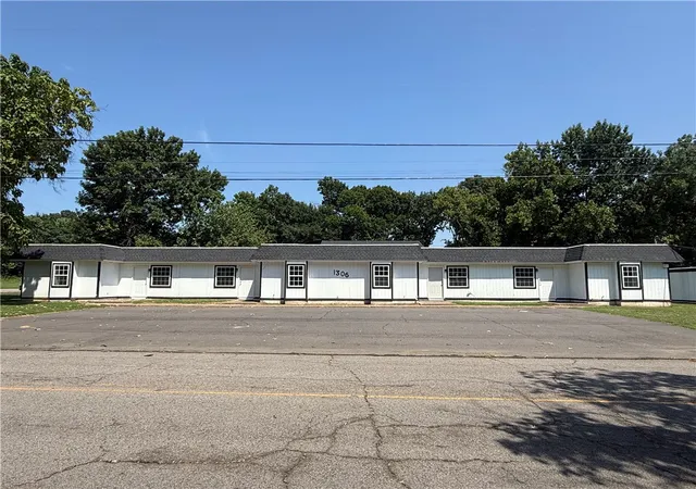 Photo 3 of Multi family home for sale at 1300 1306 N Greenwich Ave, Russellville, AR 72801 | MLS# 1358758 | Listing updated on 2026-08-13