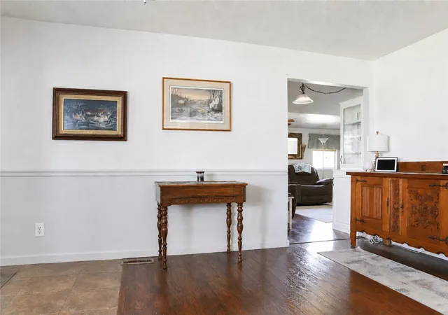 Photo 3 of Single family home for sale at 31 Circle Dr, Lead Hill, AR 72644 | MLS# 1358761 | Listing updated on 2026-09-21