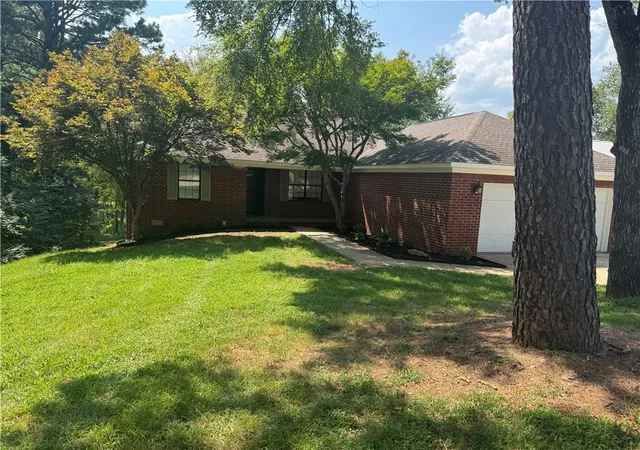 Photo 1 of Single family home for sale at 308 Preston Dr, Russellville, AR 72802 | MLS# 1358018 | Listing updated on 2026-08-18