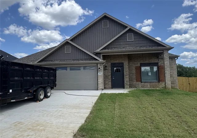 Photo 1 of Sale Pending at 233 S Eagle Mountain, Prairie Grove, AR 72753 | MLS# 1358545 | Listing updated on 2026-08-13