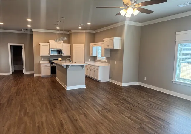 Photo 3 of Sale Pending at 233 S Eagle Mountain, Prairie Grove, AR 72753 | MLS# 1358545 | Listing updated on 2026-08-13