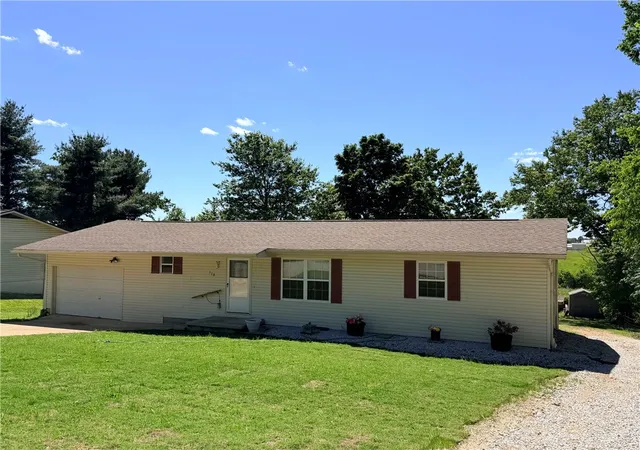 1st image of 118 Brewer St, Harrison, AR 72601 | MLS# 1358798