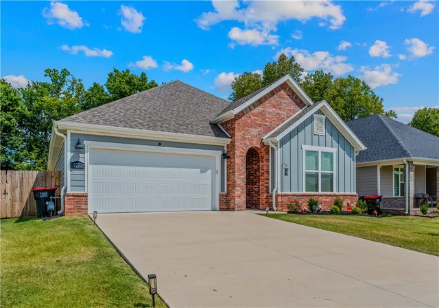 Photo 2 of Single family home for sale at 3777 Tranquility St, Springdale, AR 72764 | MLS# 1358796 | Listing updated on 2026-08-14