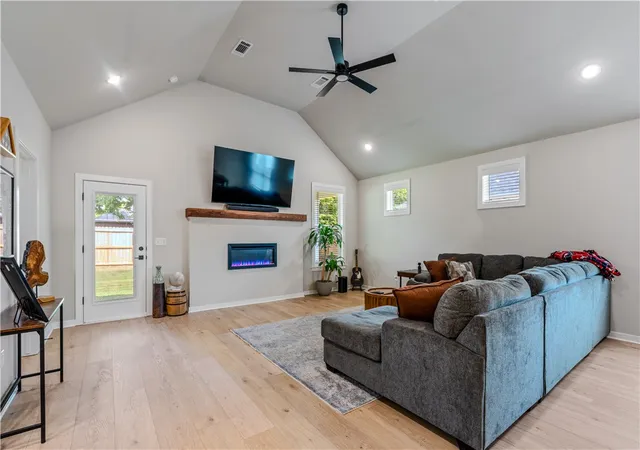 Photo 3 of Single family home for sale at 3777 Tranquility St, Springdale, AR 72764 | MLS# 1358796 | Listing updated on 2026-08-14