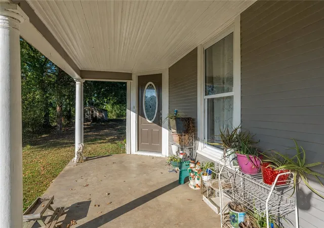 Photo 3 of Sale Pending at 1072 E Magazine St, Booneville, AR 72927 | MLS# 1358484 | Listing updated on 2026-09-16