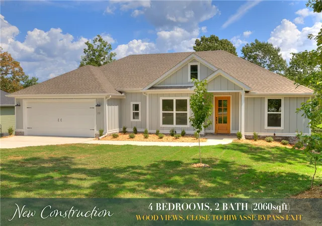 Photo 1 of Single family home for sale at 10 Errol Ln, Bella Vista, AR 72715 | MLS# 1358820 | Listing updated on 2026-08-14