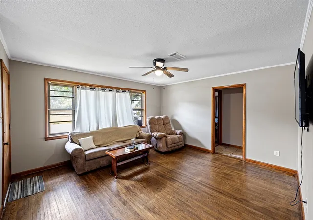Photo 4 of Single family home for sale at 235 E L St, Russellville, AR 72801 | MLS# 1358791 | Listing updated on 2026-08-14