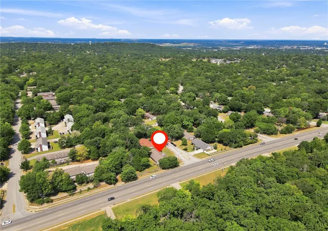 31st image of 2753 E Copper Oaks Pl, Fayetteville, AR 72703 | MLS# 1356378