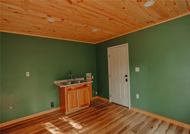 Photo 3 of Sale Pending at 406 Moudy Rd, Belleville, AR 72824 | MLS# 1358846 | Listing updated on 2026-10-02
