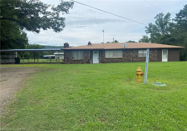 2nd image of 3218 Mulberry Wire Rd, Mulberry, AR 72947 | MLS# 1357699