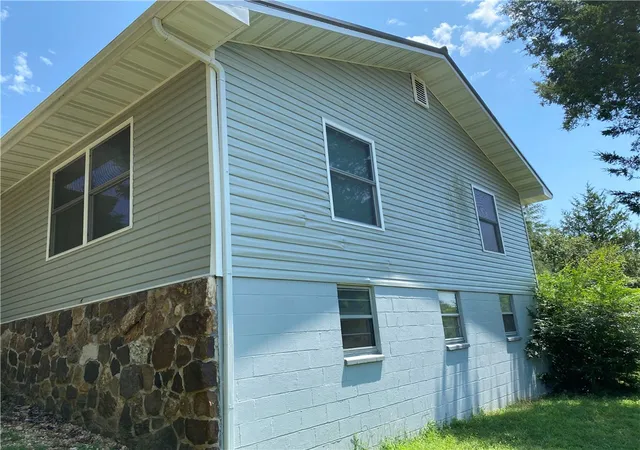 2nd image of 324 W Mockingbird Trl, Lead Hill, AR 72644 | MLS# 1358756