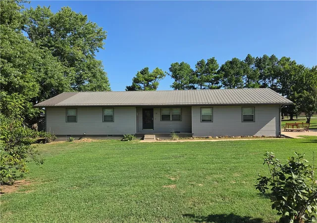 2nd image of 87 Nichols St, Western Grove, AR 72685 | MLS# 1358900