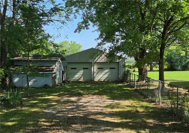 Photo 3 of Single family home for sale at 87 Nichols St, Western Grove, AR 72685 | MLS# 1358900 | Listing updated on 2026-08-14