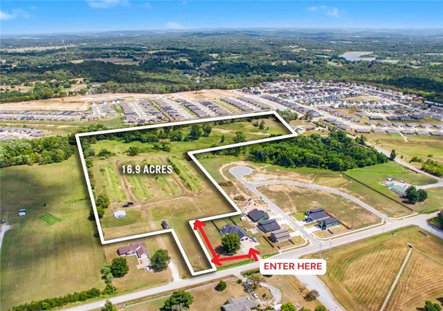2nd image of 3221 Habberton Rd, Springdale, AR 72764 | MLS# 1358150
